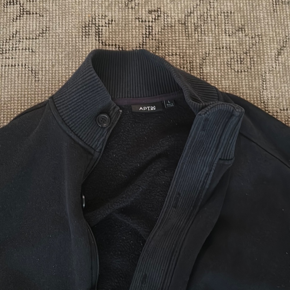 Apt 9 thick zip up sweater- excellent condition- used twice